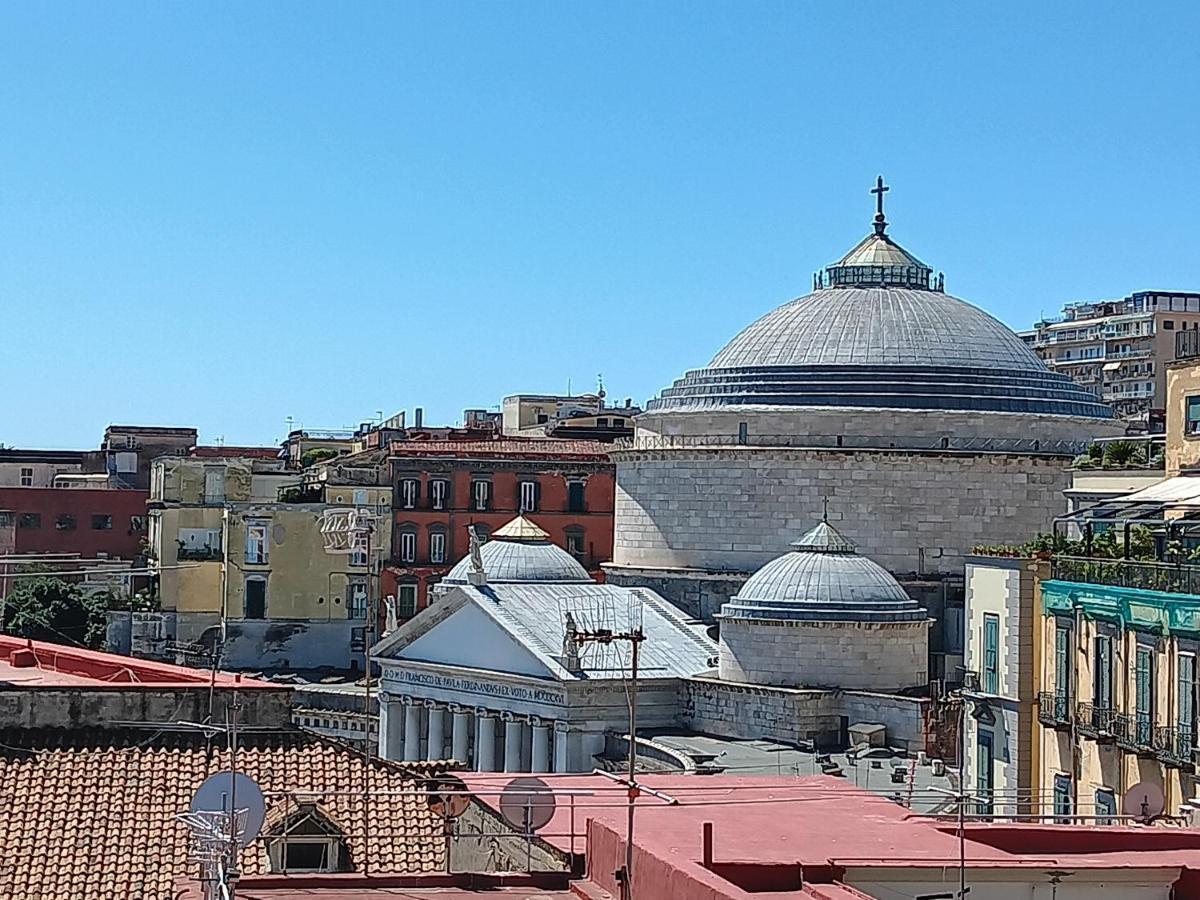 Il Salotto Di Chiaia Hotel Naples Luaran gambar